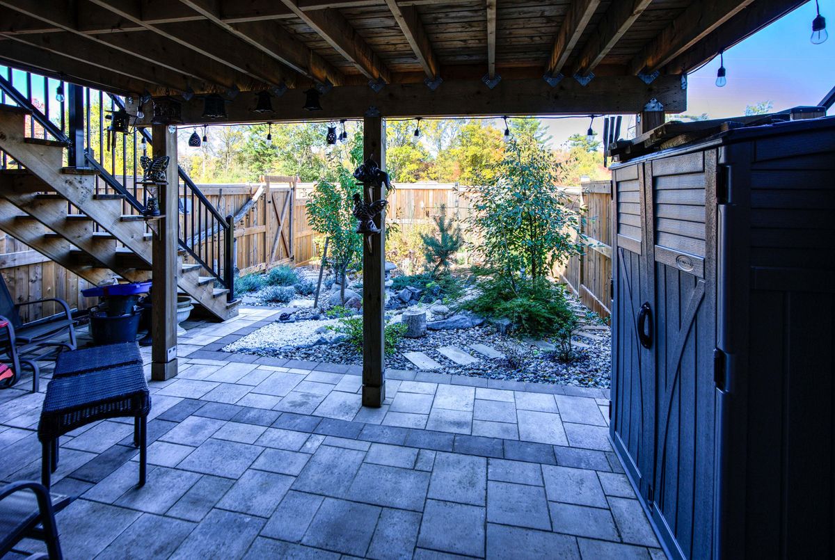 1263 Max Crescent Kingston 1263 Max Crescent Kingston