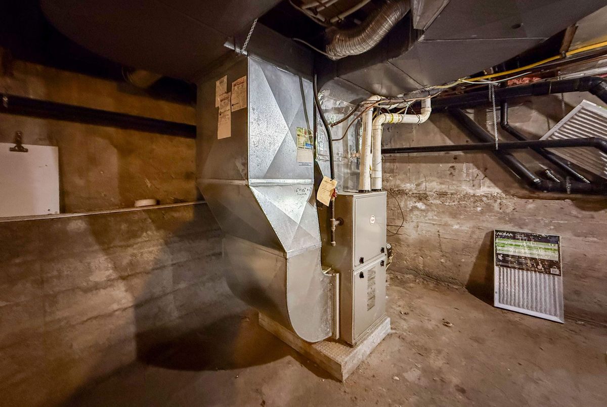 336 Elliott Avenue Kingston 336 Elliott Avenue Kingston