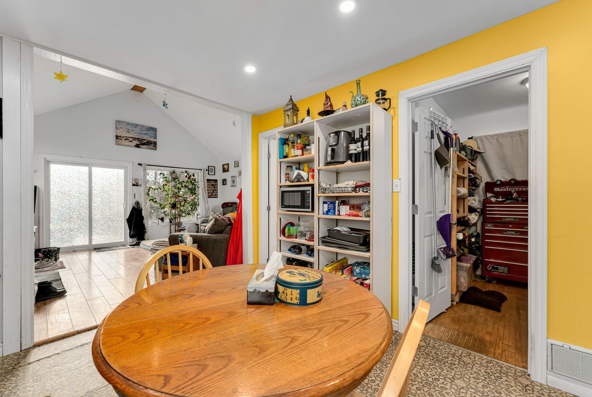 336 Elliott Avenue Kingston 336 Elliott Avenue Kingston