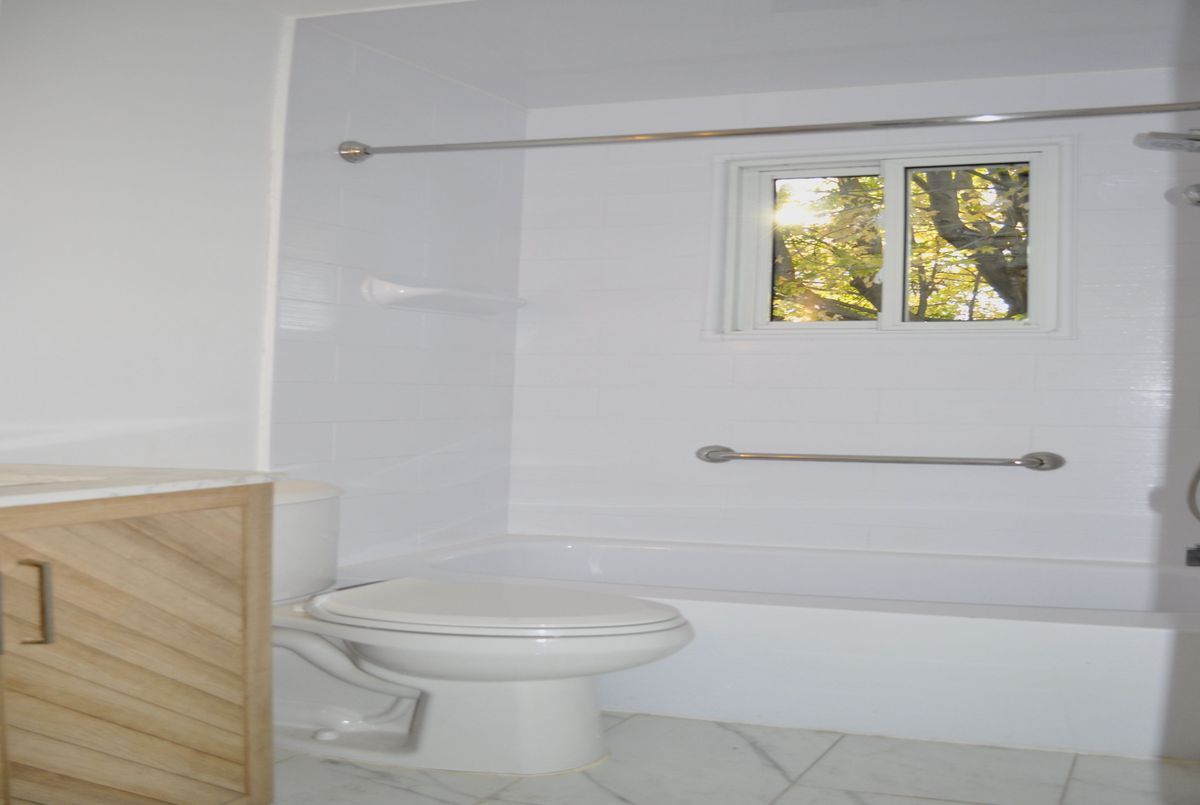 371 Speight Boulevard London East 371 Speight Boulevard London East