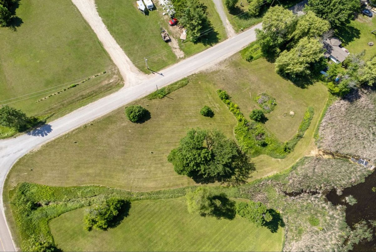 00 Smith Bay Road N North Algona Wilberforce 00 Smith Bay Road N North Algona Wilberforce