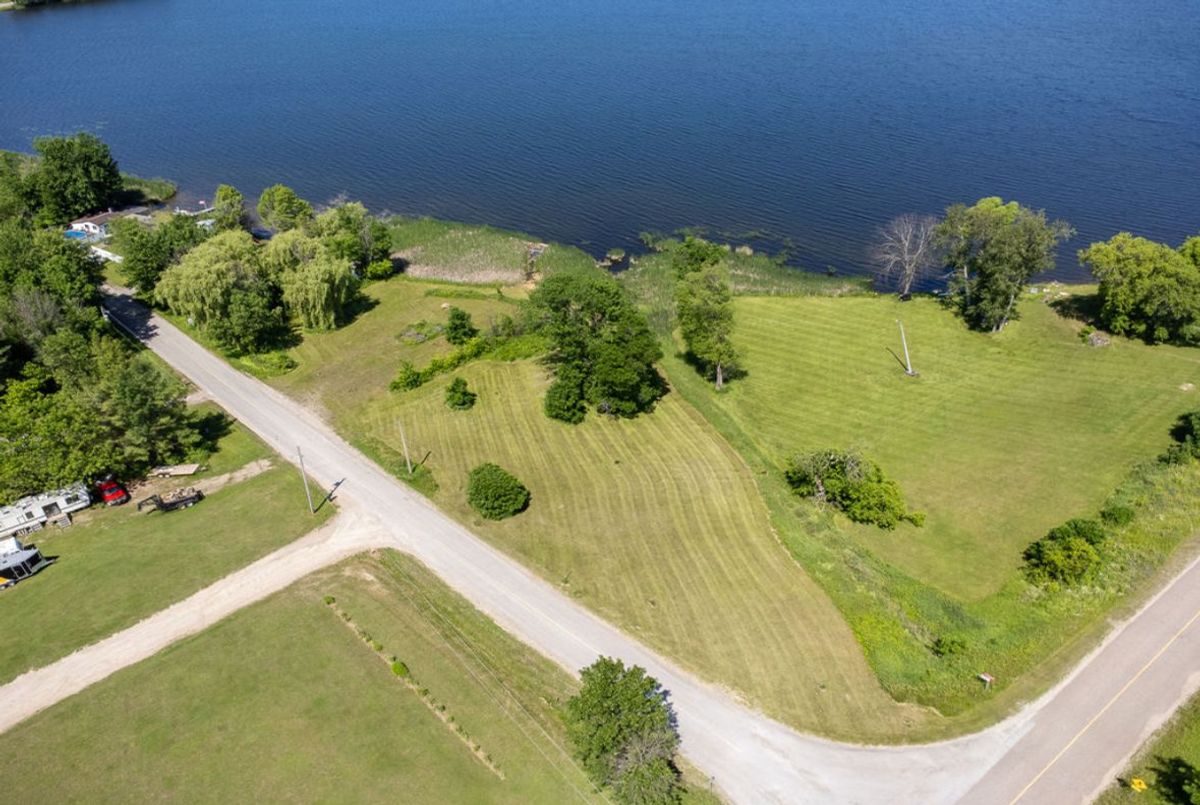 00 Smith Bay Road N North Algona Wilberforce 00 Smith Bay Road N North Algona Wilberforce