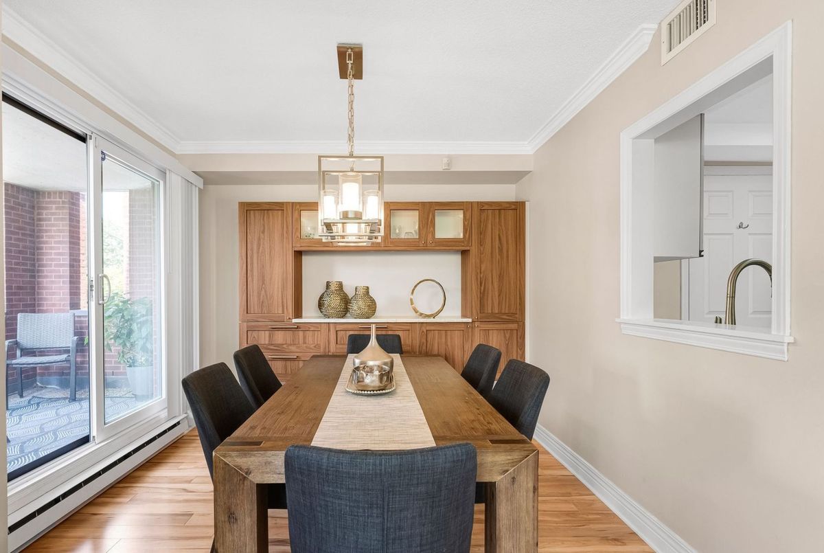 969 North River Road Overbrook - Castleheights and Area 969 North River Road Overbrook - Castleheights and Area