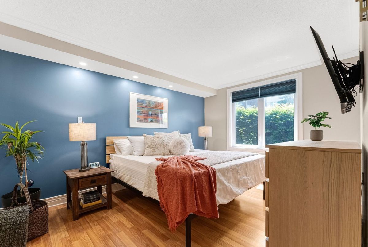 969 North River Road Overbrook - Castleheights and Area 969 North River Road Overbrook - Castleheights and Area