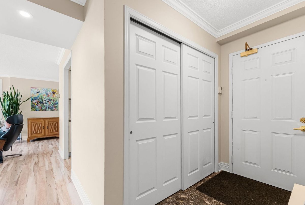 969 North River Road Overbrook - Castleheights and Area 969 North River Road Overbrook - Castleheights and Area