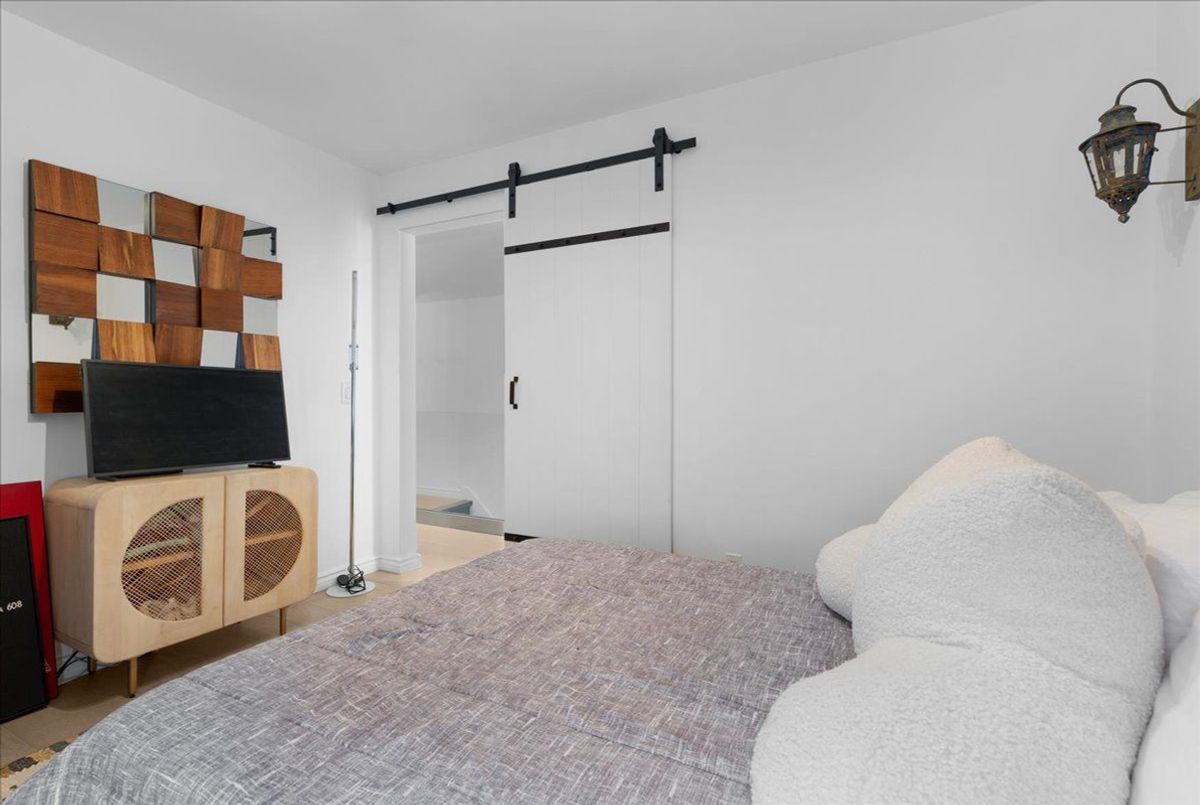 575 Mary Street Hamilton 575 Mary Street Hamilton