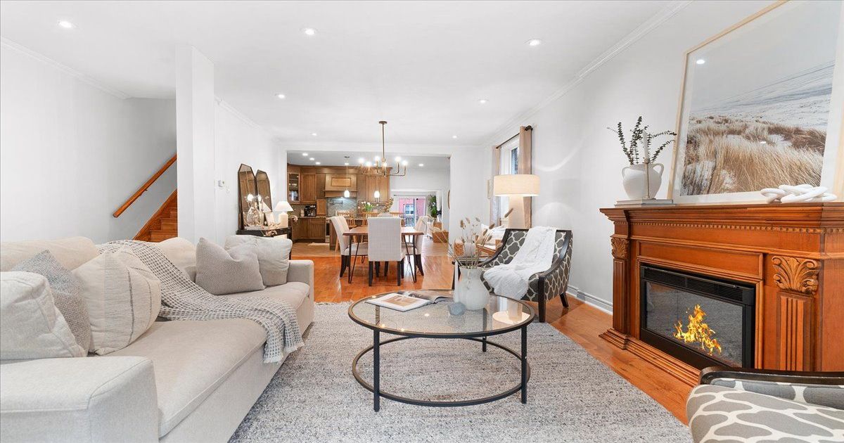 336 Emerald Street N Hamilton