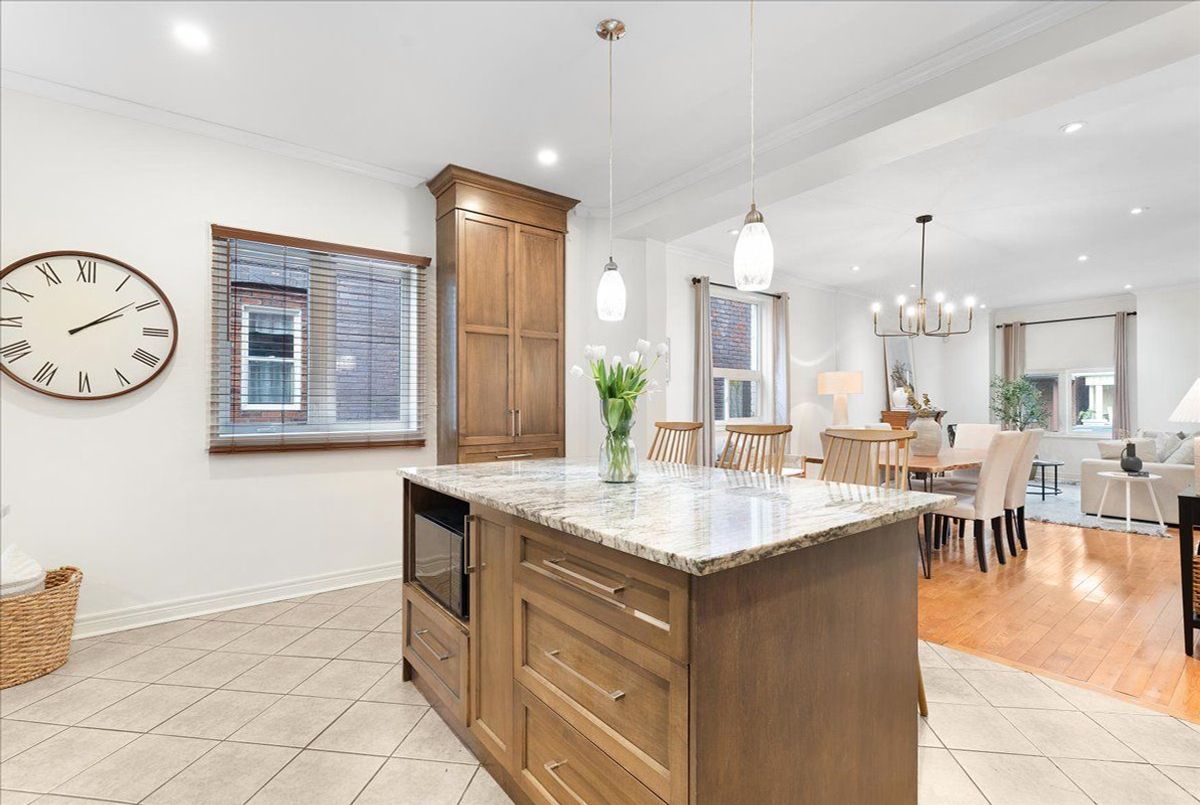 336 Emerald Street N Hamilton 336 Emerald Street N Hamilton