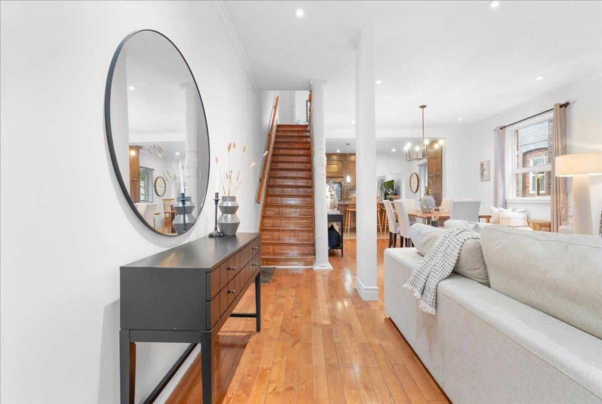 336 Emerald Street N Hamilton 336 Emerald Street N Hamilton