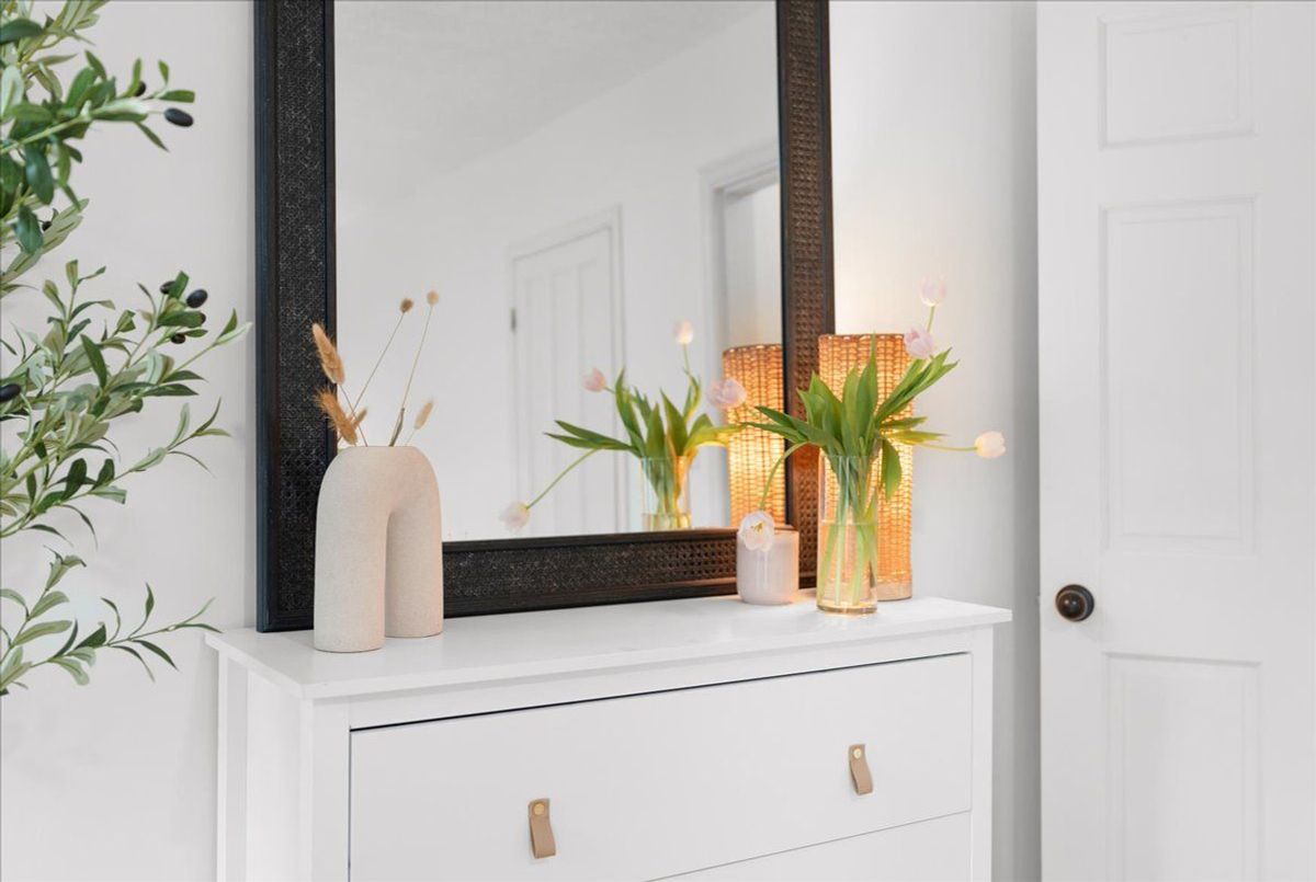 336 Emerald Street N Hamilton 336 Emerald Street N Hamilton