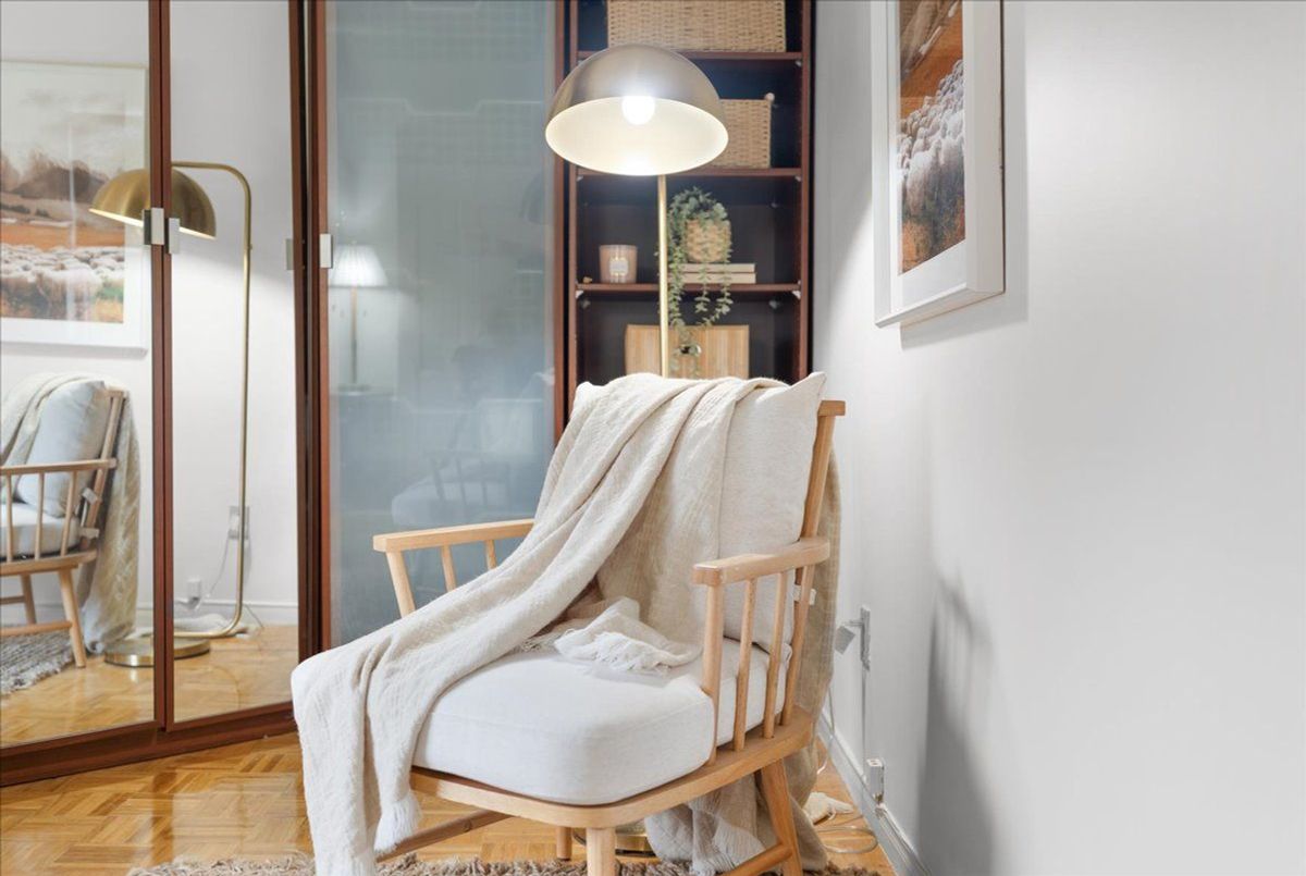 336 Emerald Street N Hamilton 336 Emerald Street N Hamilton