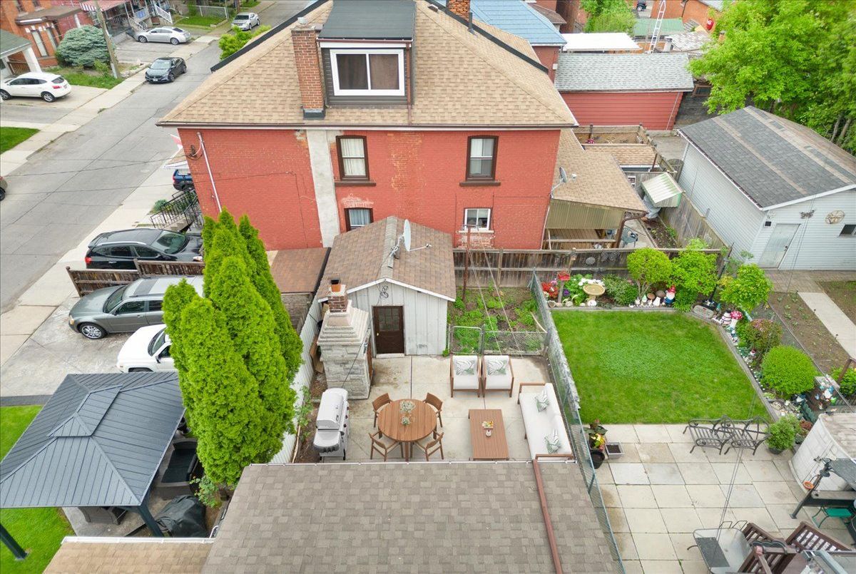 336 Emerald Street N Hamilton 336 Emerald Street N Hamilton