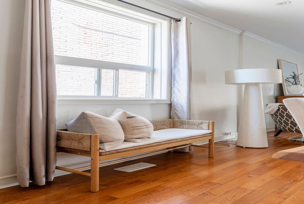 336 Emerald Street N Hamilton 336 Emerald Street N Hamilton