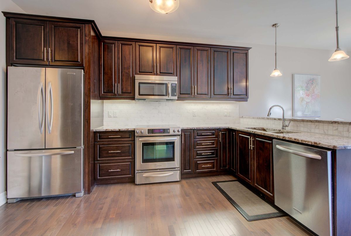 688 Augusta Drive Kingston 688 Augusta Drive Kingston