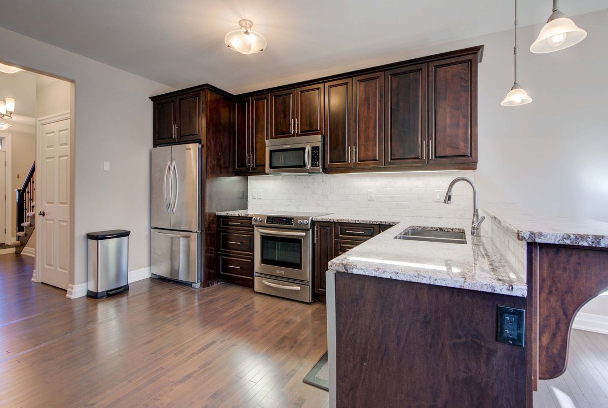 688 Augusta Drive Kingston 688 Augusta Drive Kingston