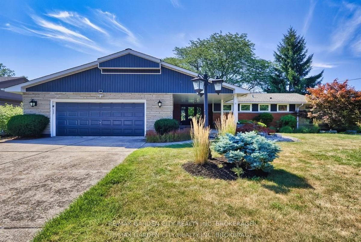 28 MARSDALE Drive St. Catharines 28 MARSDALE Drive St. Catharines