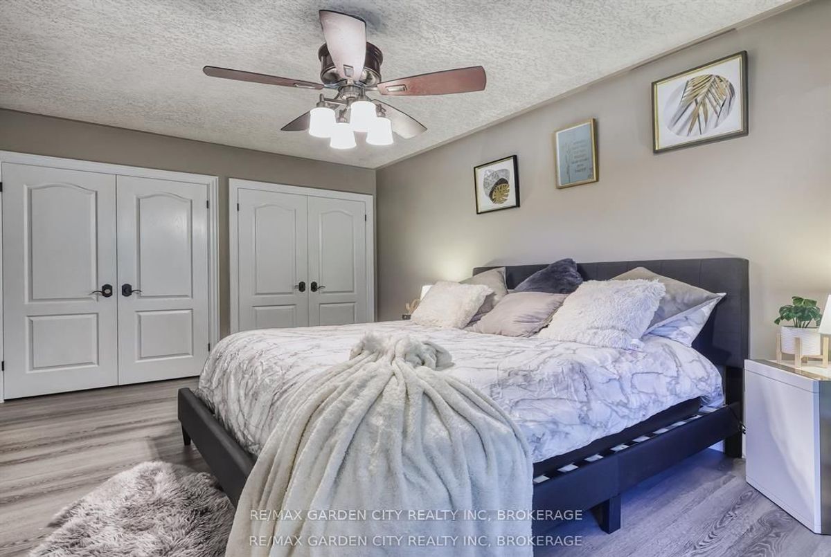 28 MARSDALE Drive St. Catharines 28 MARSDALE Drive St. Catharines