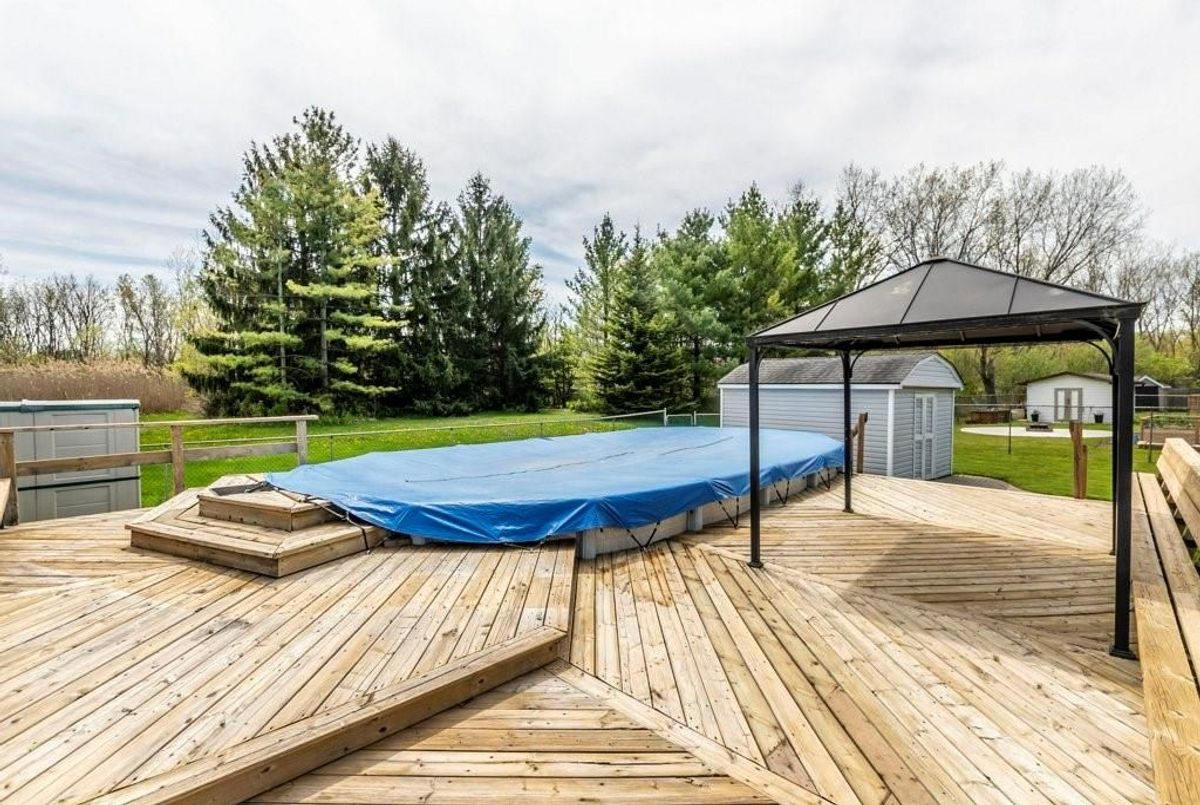 30 Terrace Avenue Welland 30 Terrace Avenue Welland