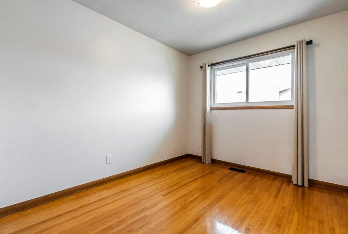 30 Terrace Avenue Welland 30 Terrace Avenue Welland