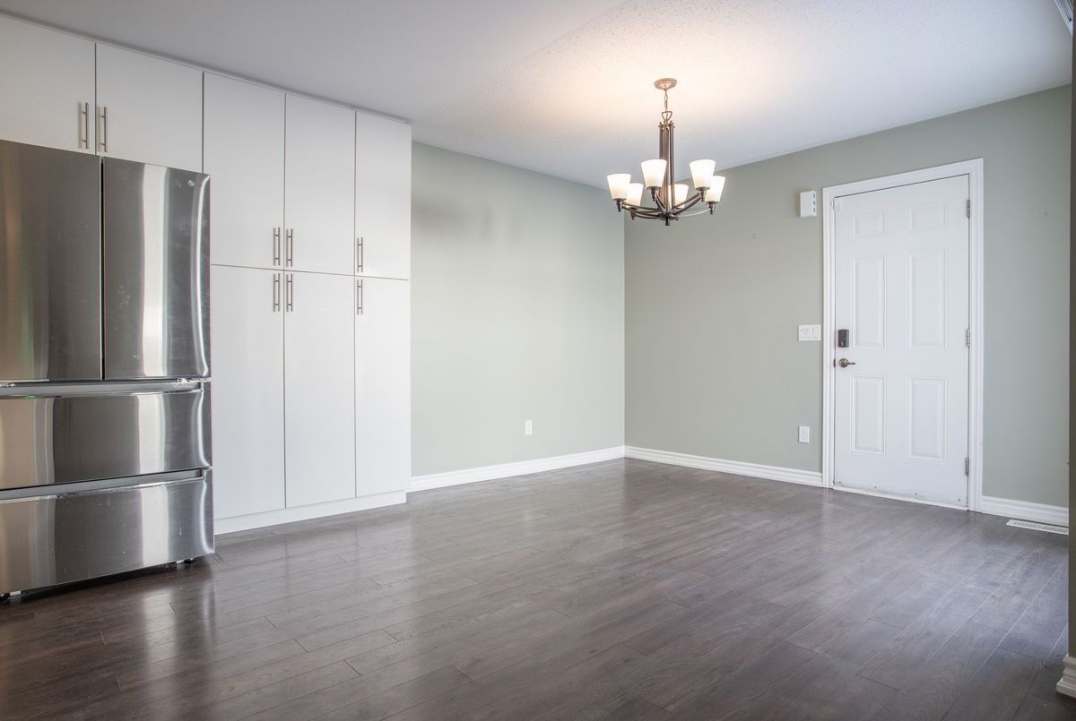 695 Henderson Drive Cobourg 695 Henderson Drive Cobourg