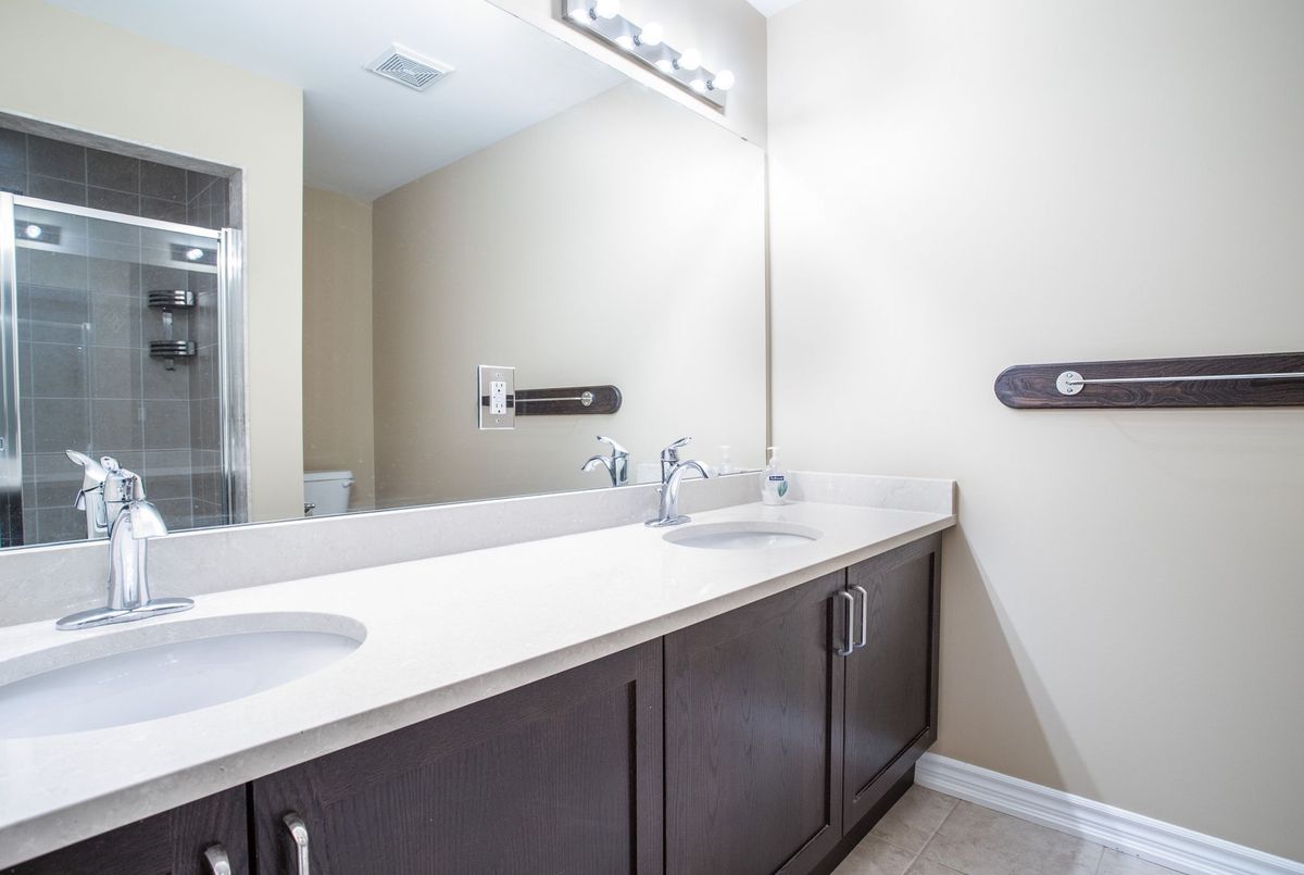 695 Henderson Drive Cobourg 695 Henderson Drive Cobourg