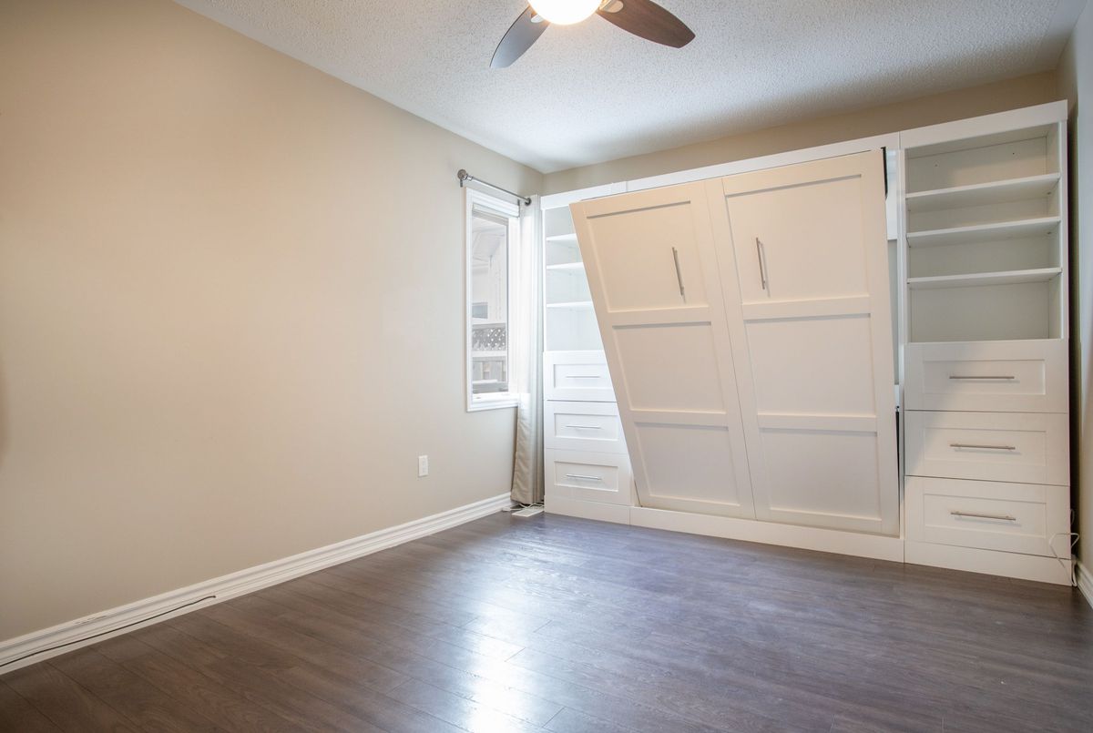 695 Henderson Drive Cobourg 695 Henderson Drive Cobourg