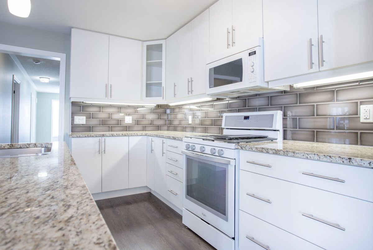 695 Henderson Drive Cobourg 695 Henderson Drive Cobourg