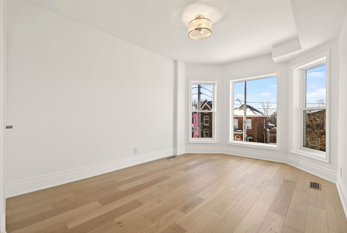 295 Locke Street S Hamilton 295 Locke Street S Hamilton