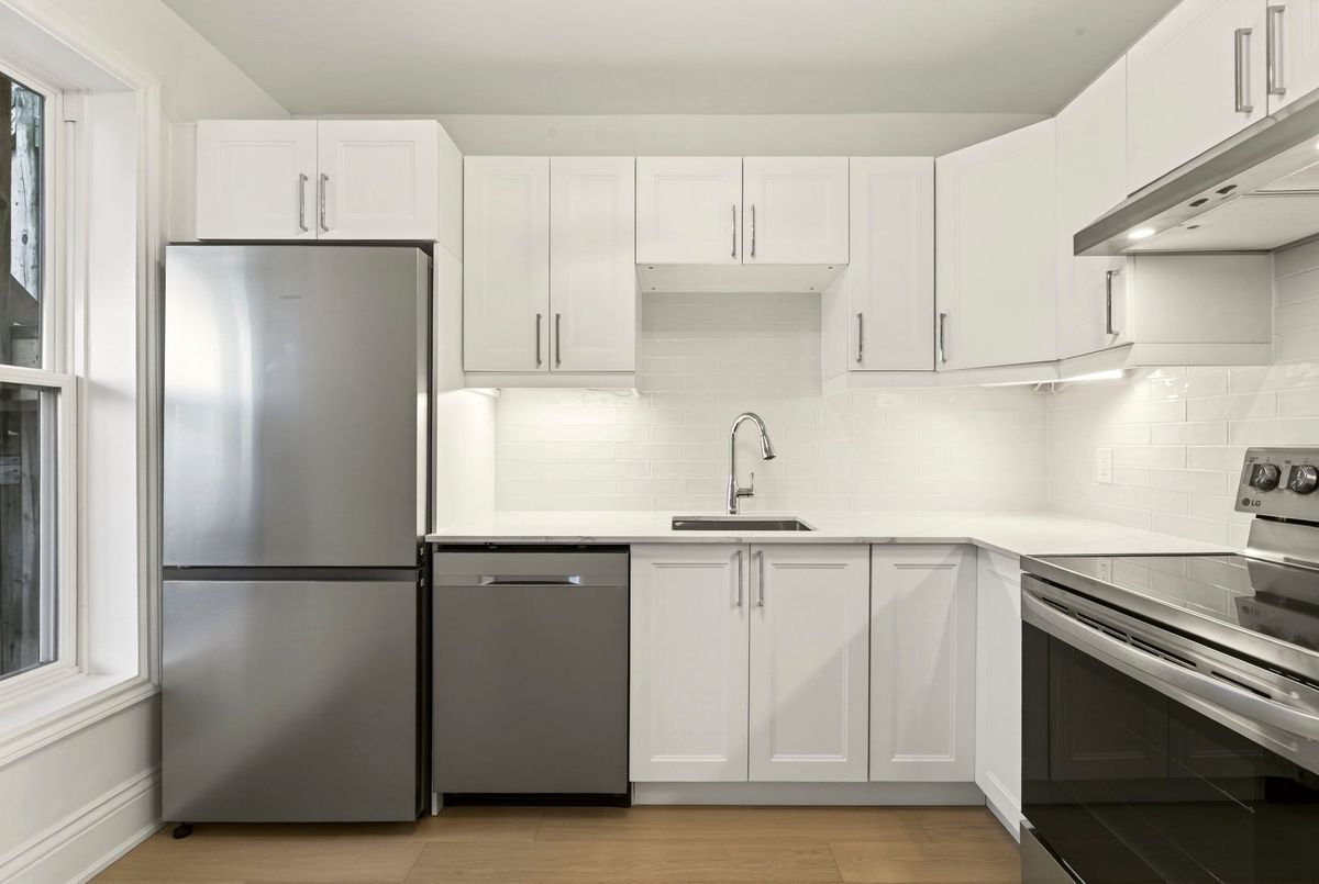 295 Locke Street S Hamilton 295 Locke Street S Hamilton