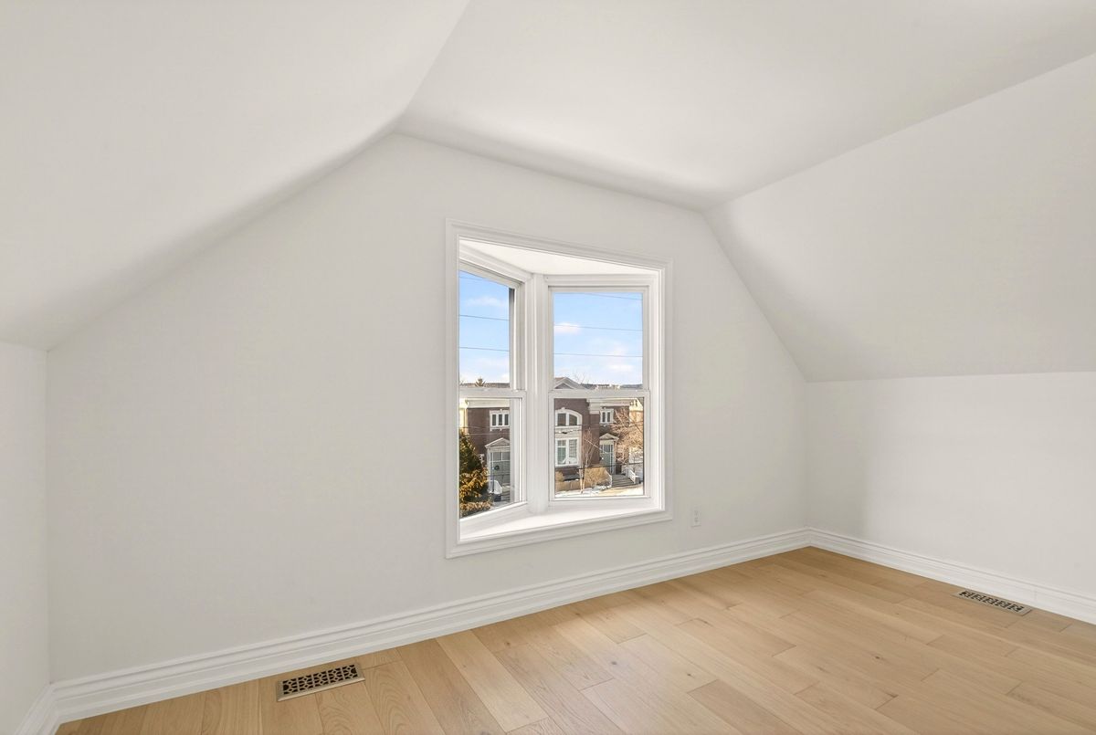 295 Locke Street S Hamilton 295 Locke Street S Hamilton