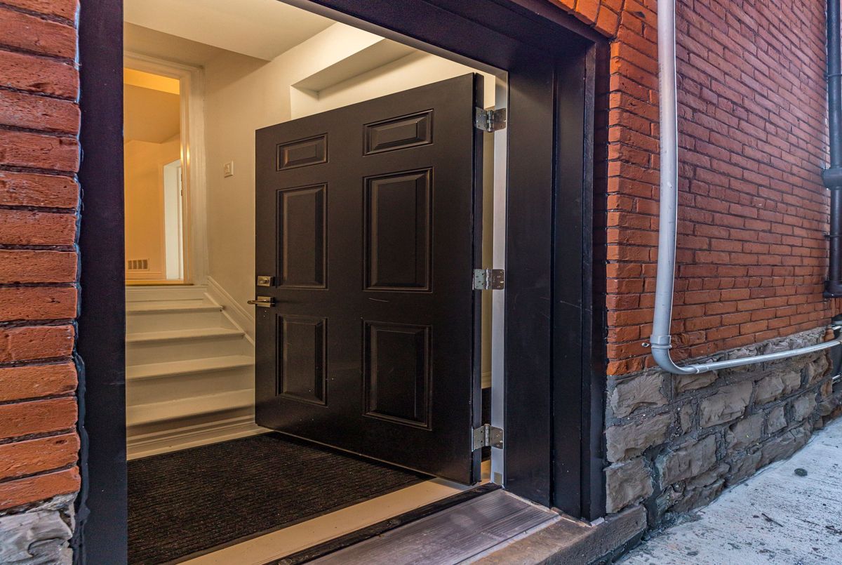 295 Locke Street S Hamilton 295 Locke Street S Hamilton