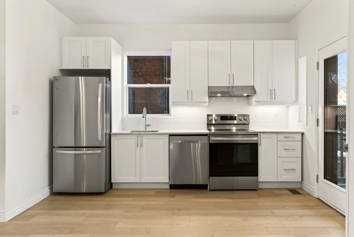 295 Locke Street S Hamilton 295 Locke Street S Hamilton