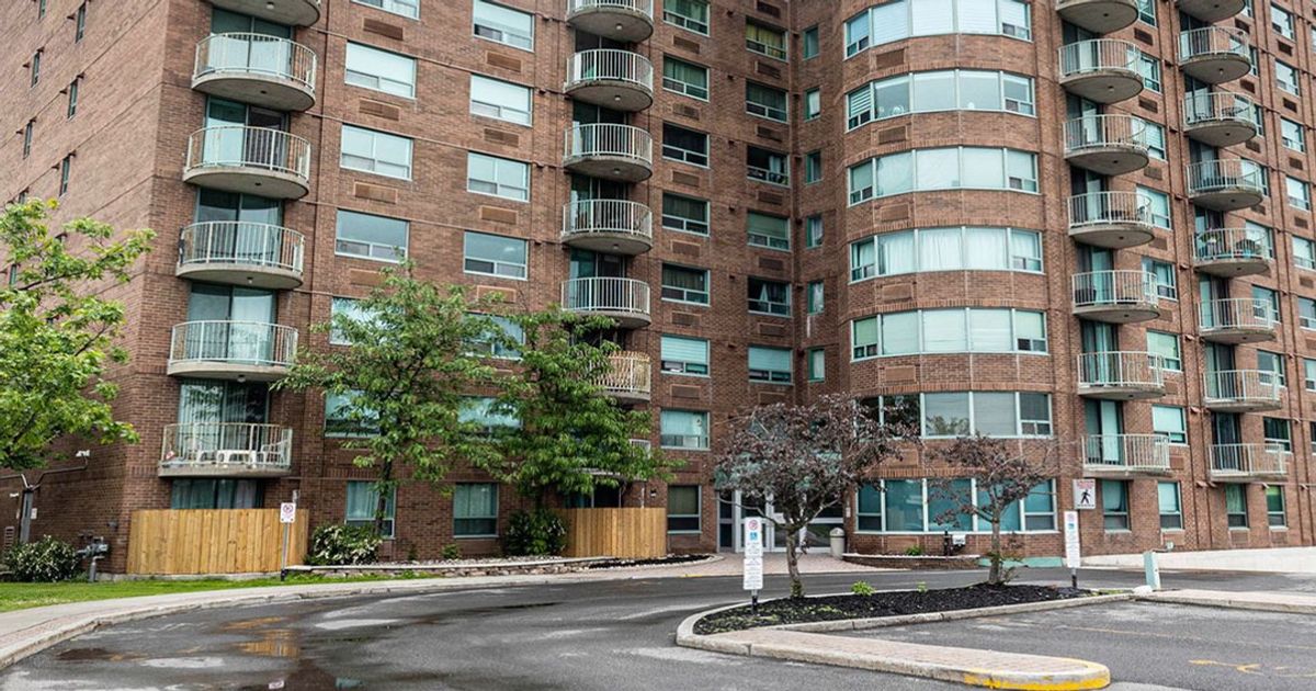 1440 HERON Road Hunt Club - South Keys and Area