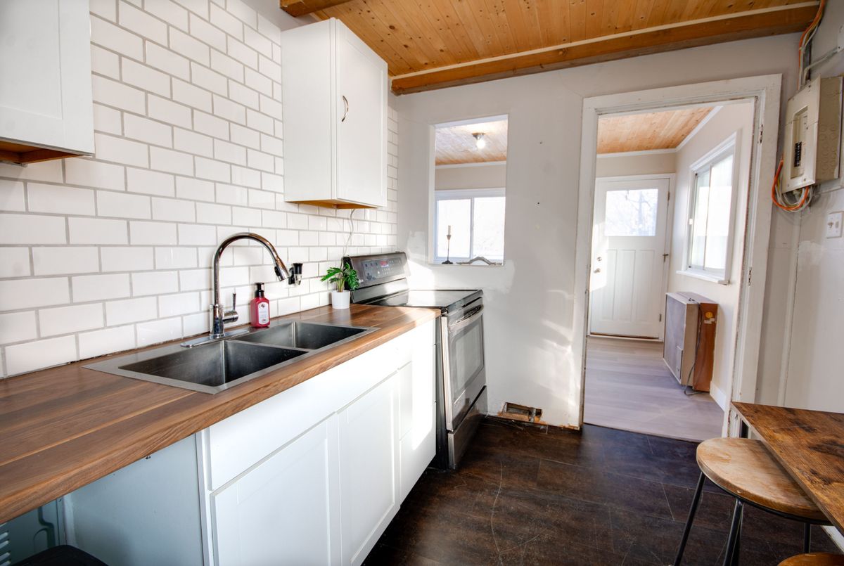 79 Kingscourt Avenue Kingston 79 Kingscourt Avenue Kingston