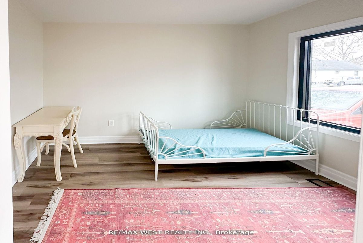 28 Concord Avenue St. Catharines 28 Concord Avenue St. Catharines