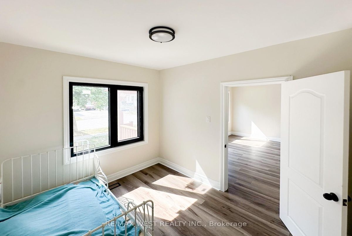 28 Concord Avenue St. Catharines 28 Concord Avenue St. Catharines