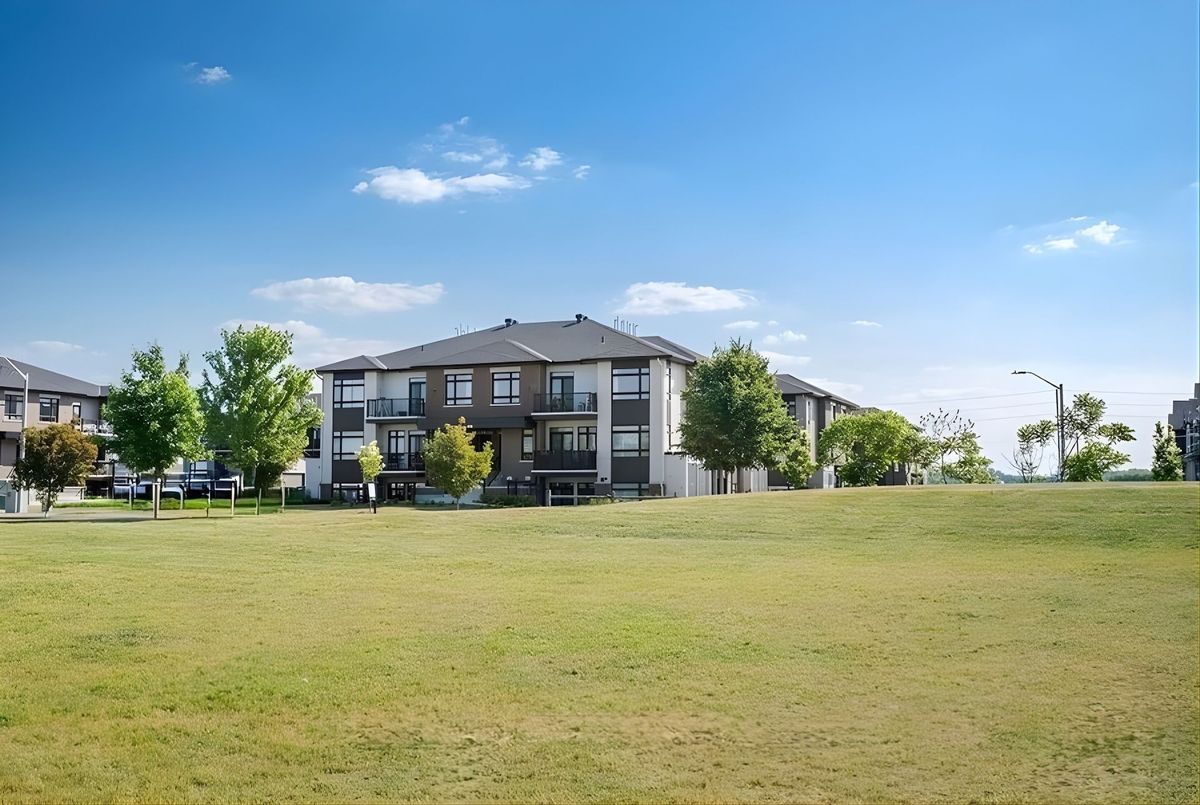 300 Tulum Crescent Kanata 300 Tulum Crescent Kanata