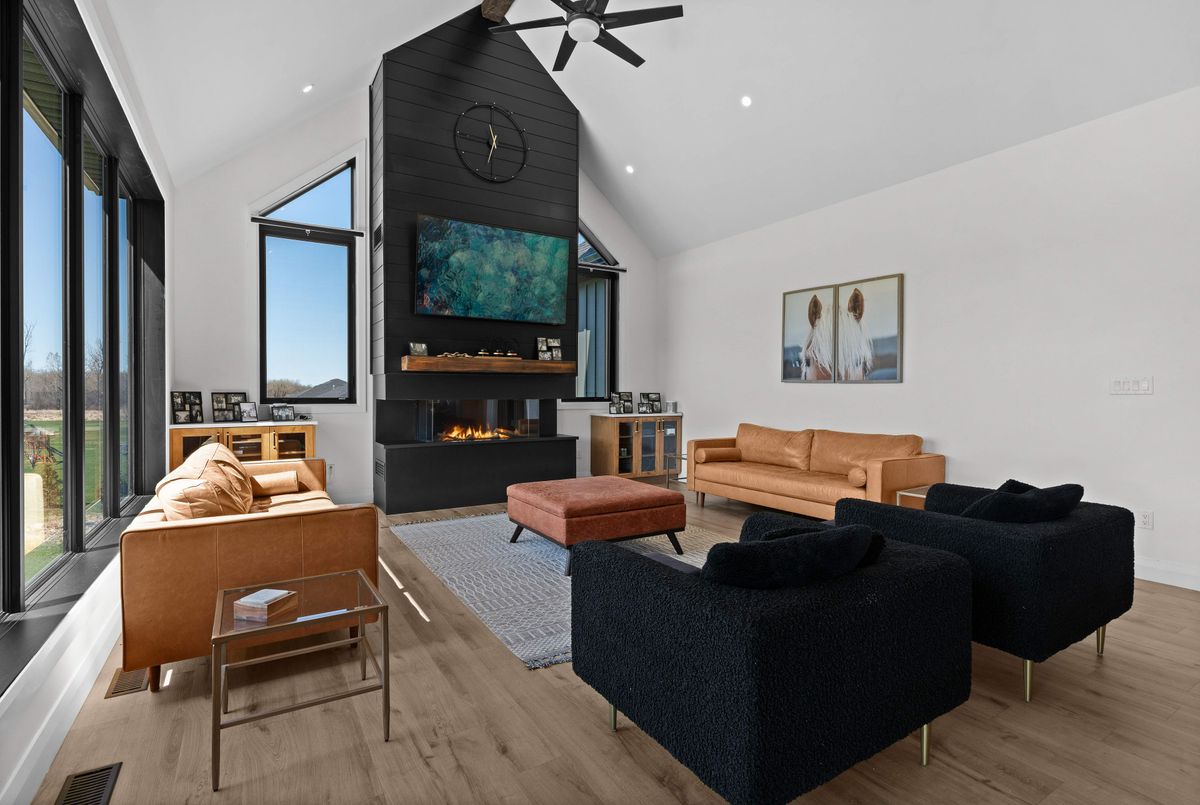 245 Mann Drive Kingston 245 Mann Drive Kingston