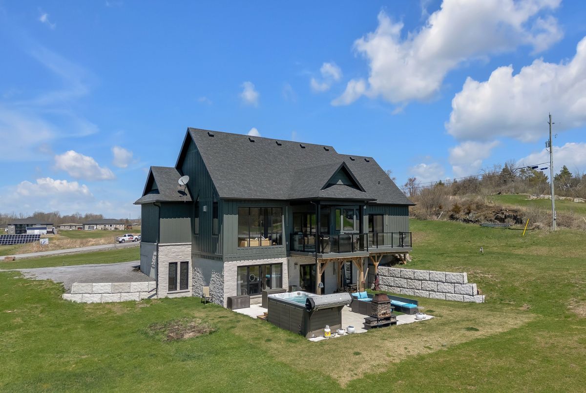 245 Mann Drive Kingston 245 Mann Drive Kingston