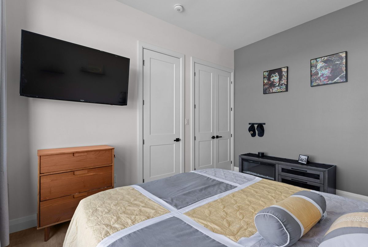 245 Mann Drive Kingston 245 Mann Drive Kingston