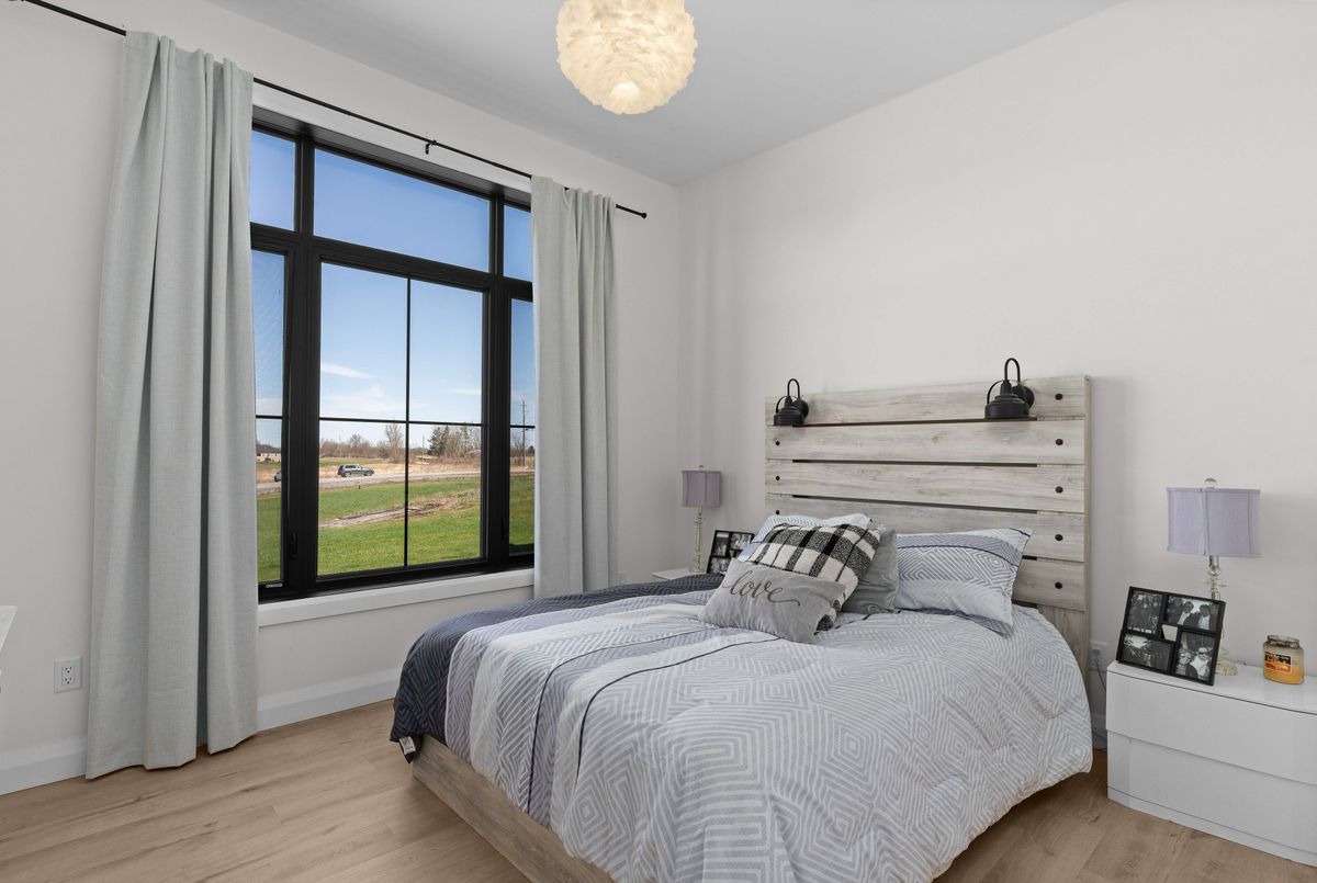 245 Mann Drive Kingston 245 Mann Drive Kingston