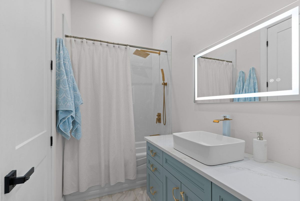 245 Mann Drive Kingston 245 Mann Drive Kingston