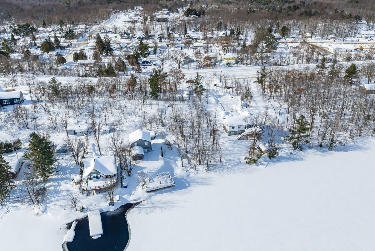 18 Hawkins Point Road Georgian Bay 18 Hawkins Point Road Georgian Bay