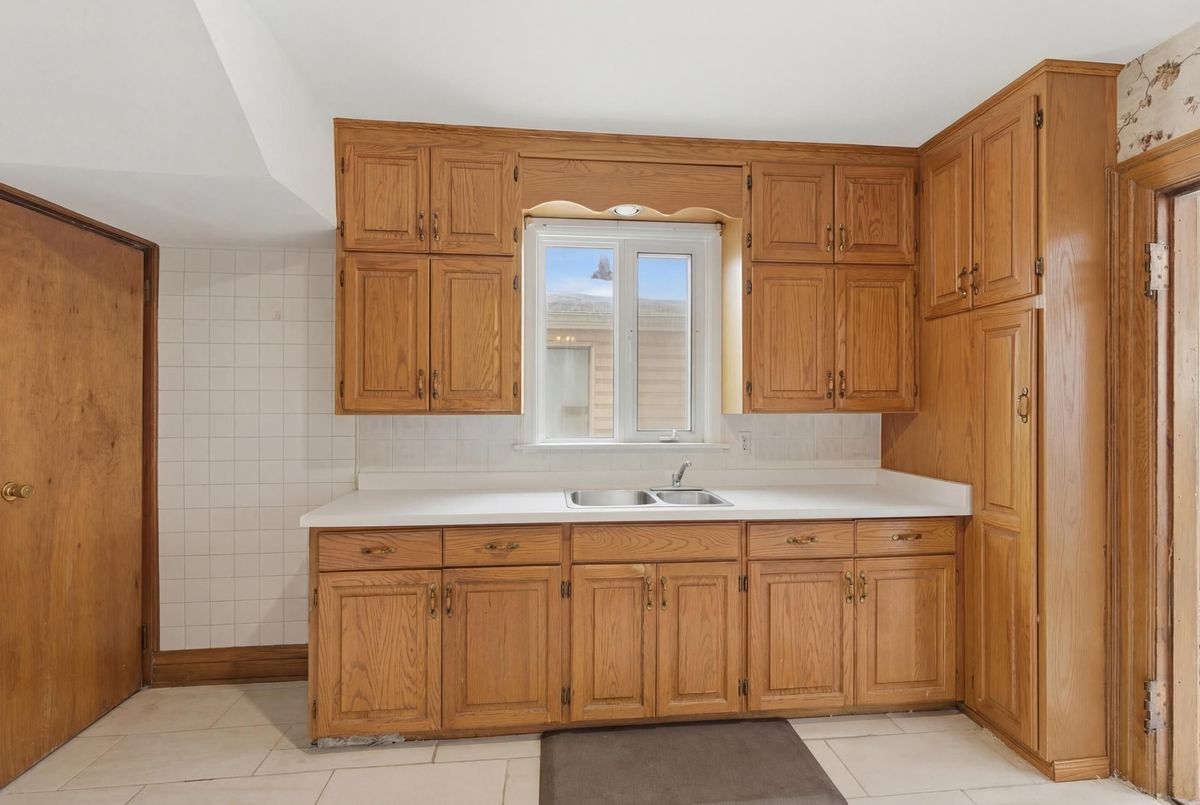 6289 Ker Street Niagara Falls 6289 Ker Street Niagara Falls