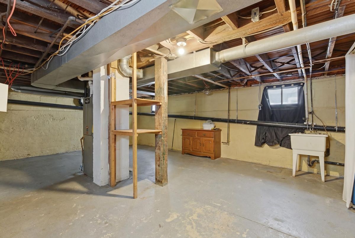 6289 Ker Street Niagara Falls 6289 Ker Street Niagara Falls