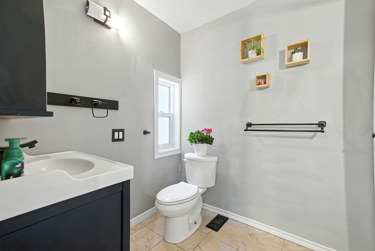 4 Woodland Avenue St. Catharines 4 Woodland Avenue St. Catharines