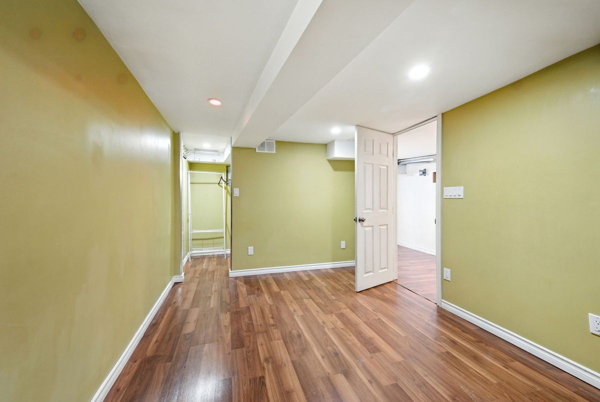 4 Woodland Avenue St. Catharines 4 Woodland Avenue St. Catharines
