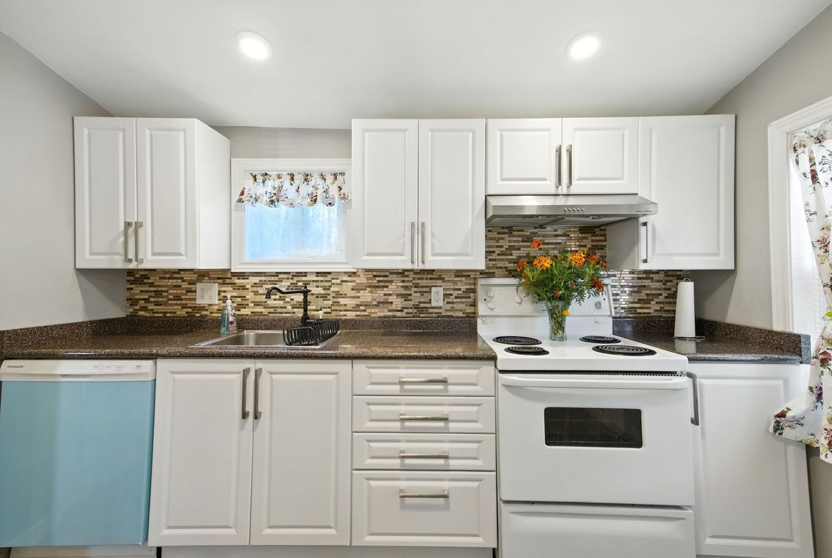 4 Woodland Avenue St. Catharines 4 Woodland Avenue St. Catharines
