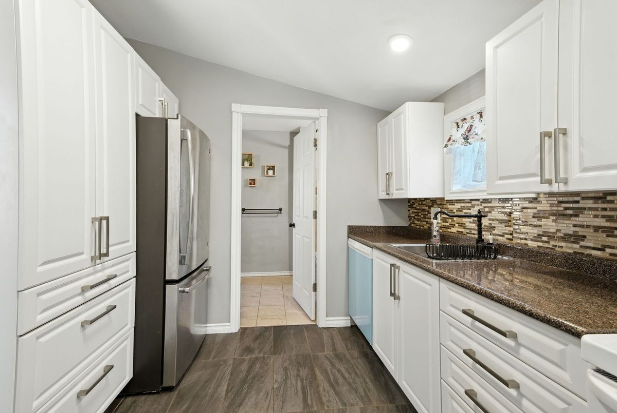 4 Woodland Avenue St. Catharines 4 Woodland Avenue St. Catharines