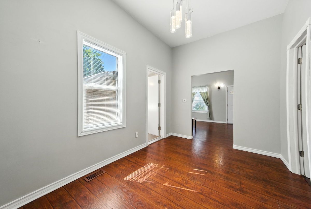 4 Woodland Avenue St. Catharines 4 Woodland Avenue St. Catharines